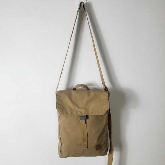 Fjallraven Crossbody Messenger Bag - Picture 7 of 14